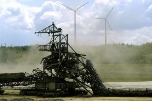 Sprengung Großgeräte TGB Klettwitz 2004